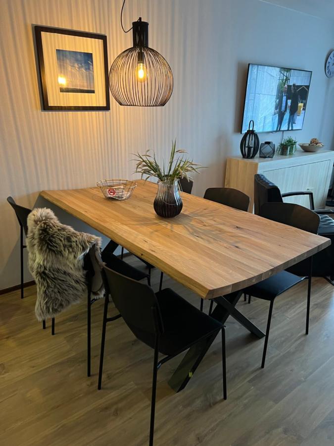 Appartement Ut & Thus, Resort Amelander Kaap Hollum  Extérieur photo
